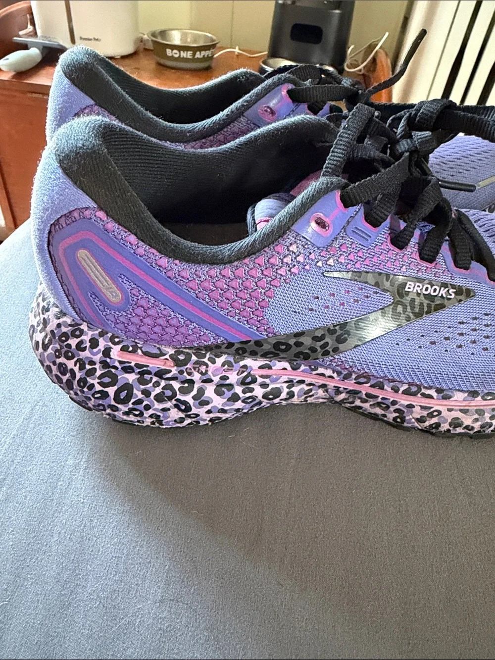Brooks Womens Ghost 14 Running Shoes Size 6.5 Purple Leopard Print 1203561B578 - Picture 4 of 12